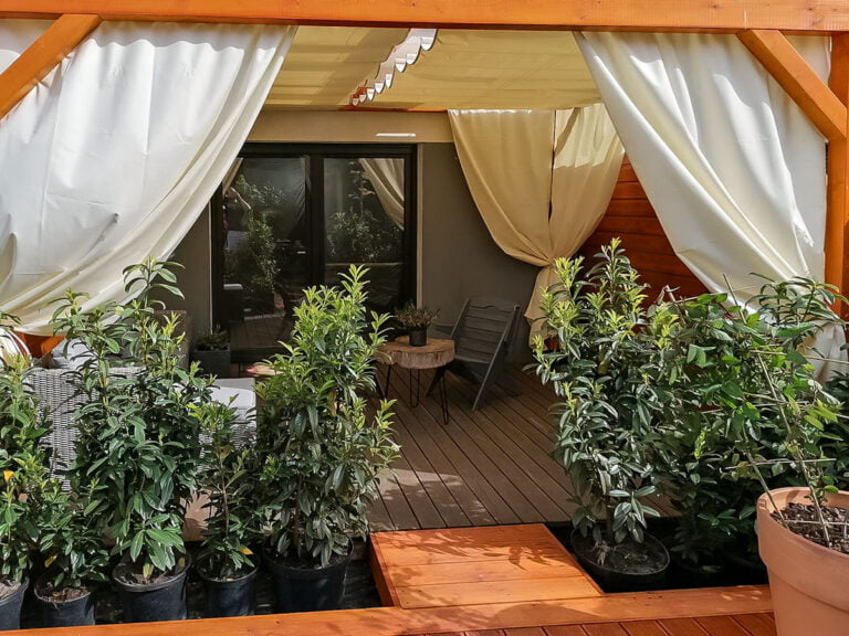 Zasłona tarasowa wodoodporna